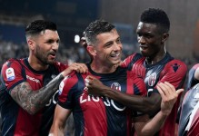 意媒：科莫托在意乙表现出色，博洛尼亚有意引进但米兰无意放弃他 - 体坛热点 - 体育在线窗