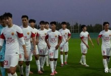 沪媒：海港当下的状态低迷，和赛季初教练组的引援失误密切相关 - 大众体育 - 体育在线窗