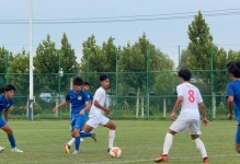 青少年足球联赛男子（U17组）开赛 海港U17队2:1浙江U17队 - 全景赛事 - 体育在线窗