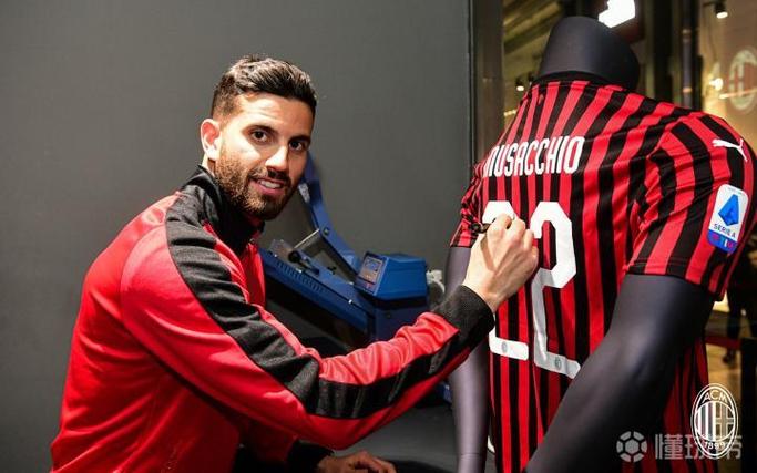 外媒：摩洛哥此前与桑保利达成口头执教协议，但最终未能实现