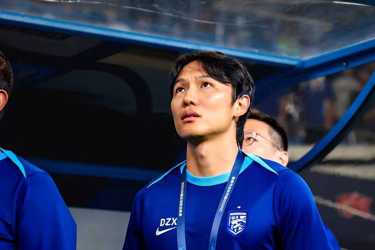 津媒：中超新赛季今日开战，本土教练有望“抢戏”