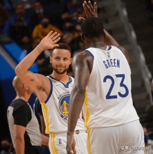 关键时刻挺身而出！勇士官推评选本场最佳：砍下26+9的波杰姆当选