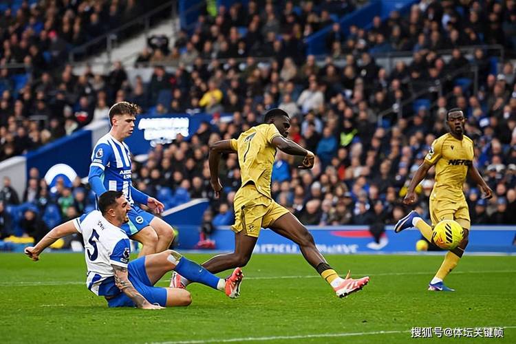 回声报:阿利松本赛季扑救成功率64.9%英超倒数,不想离开利物浦