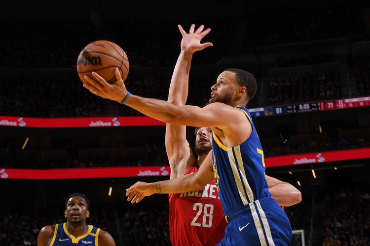 残阵力克火箭！科尔：当打出这种表现时 我们有机会击败任何对手