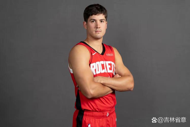 至关重要！谢泼德今日正负值+11 他不在场的11分钟里火箭净负13分