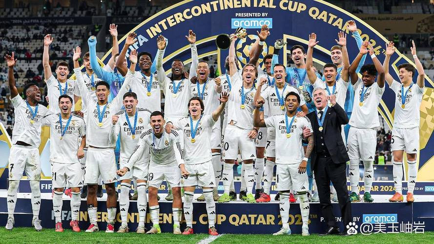 皇马庆祝成立124周年：全球体育界的标杆，总收入超过10亿欧元