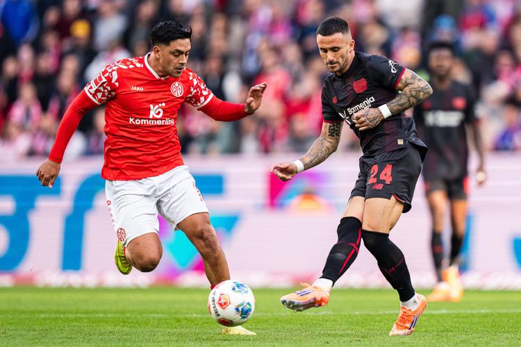 德天空:美因茨中场阿米里计划今夏转会,已有球队询问他的情况