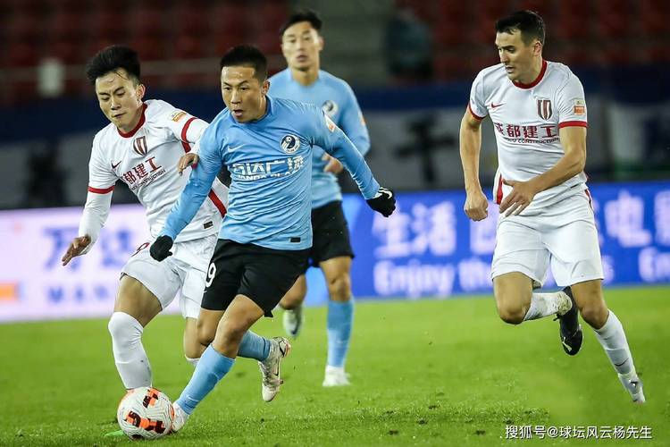 甘超赛前瞬采打趣:对周定洋很了解,希望他今天发挥失常吧