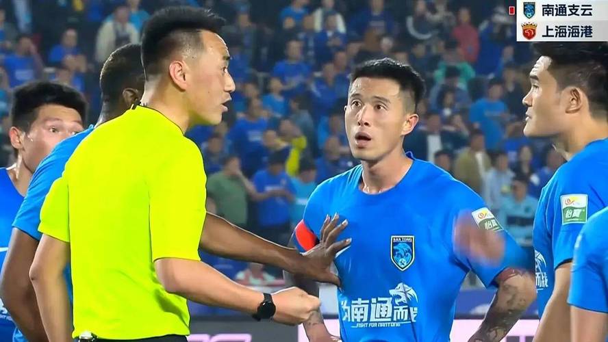 记者谈姜至鹏严重犯规:不管有无争议,红牌让比分1比0变1比5