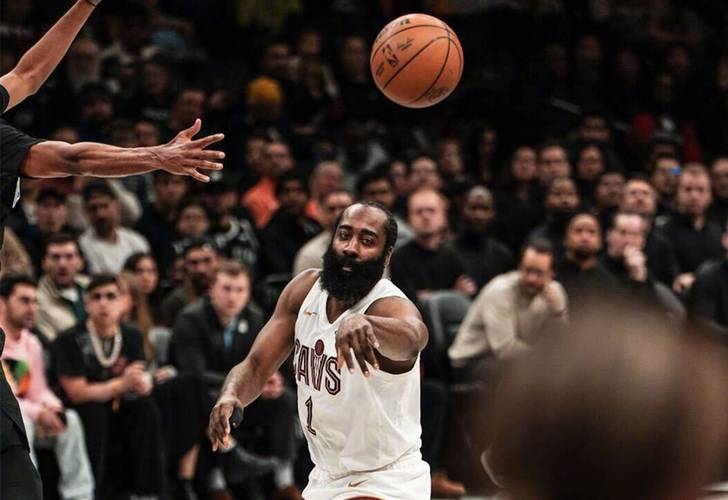 球场指挥官！莫布里：哈登非常自信从不慌乱 总按自己的节奏打球