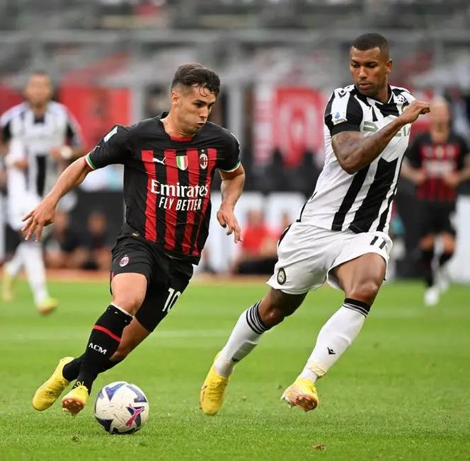 本赛季意甲仅3名球员进球、助攻皆5+：伊尔迪兹、帕斯、迪马尔科