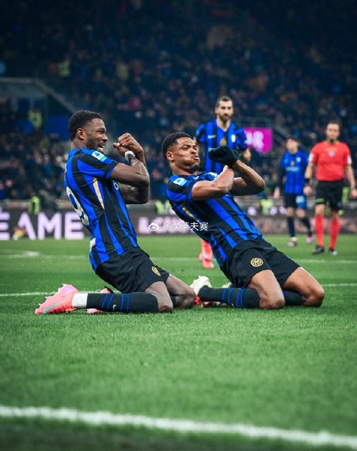 记者：尽管劳塔罗无法上场比赛，但仍将随国米出征与队友在一起