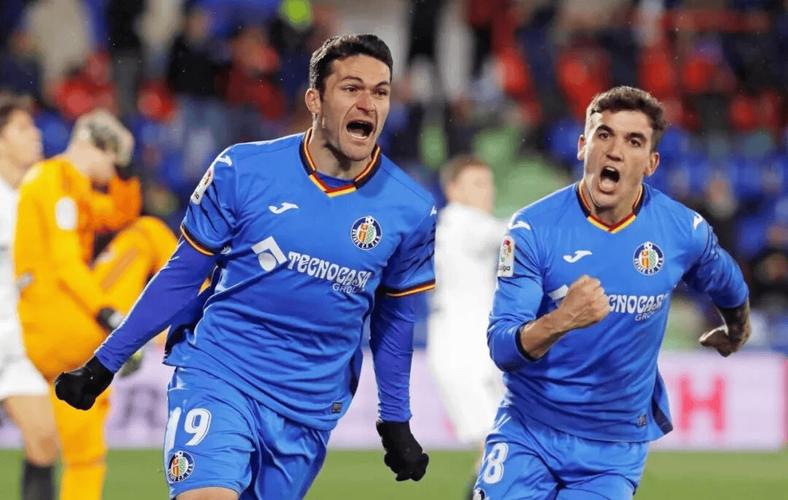 西甲彩经：黄潜主场反弹，巴列卡诺不败