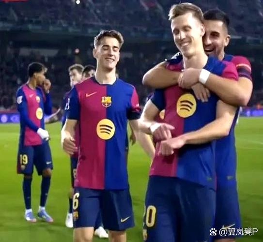 巴萨本赛季西甲前27轮积67分，近10个赛季同期积分第三多