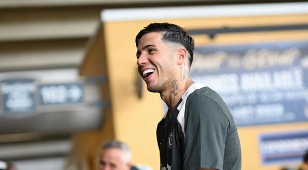 库库雷利亚：恩佐邀请过我去河床看球，但当时马雷斯卡不给我假期