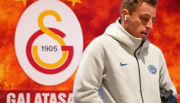 米体谈德比前夜:米兰球员都住在训练基地,齐沃则让球员回家休息