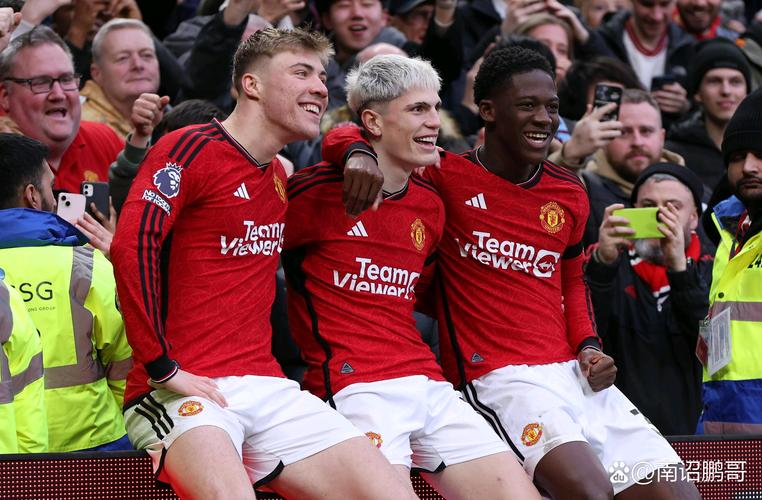 五大联赛三名05后球员进球助攻皆5+:伊尔迪兹、亚马尔、迪奥曼德