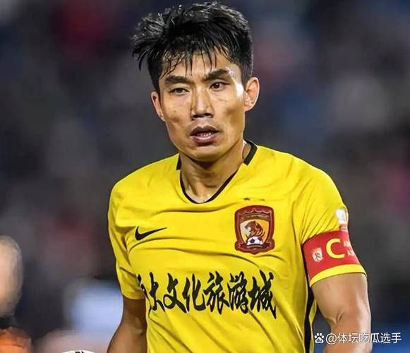 失点!刘浩帆拉倒阿齐兹送点,赵博扑点,西海岸主帅郑智无奈了