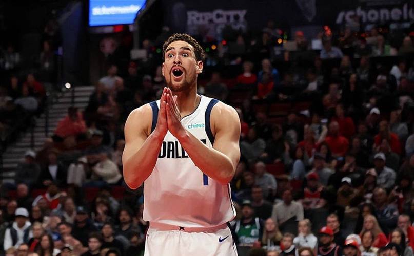 独行侠客战猛龙 弗拉格&德怀特·鲍威尔可以出战比赛