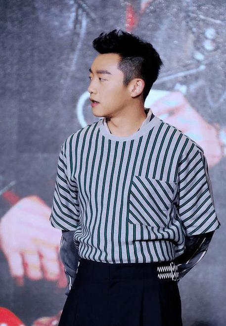 博主：与西海岸比赛中受伤的高迪赛后嘴唇缝了9针，好在问题不大