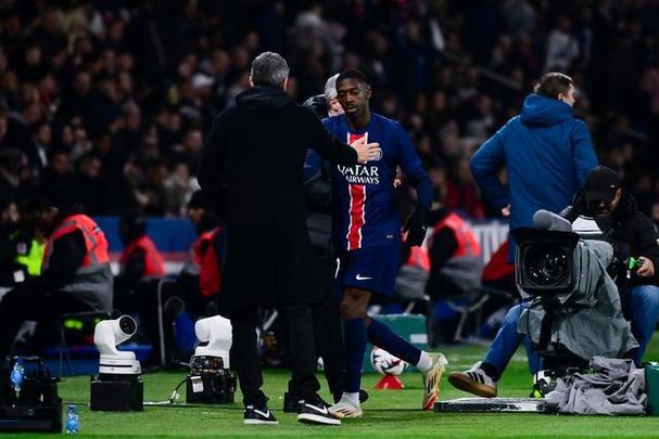 法媒:若昂·内维斯有望复出对阵切尔西,登贝莱状态仍未达到最佳