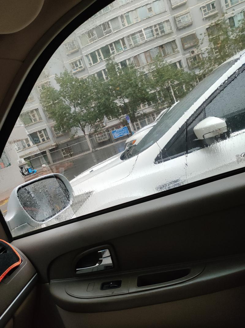 埃斯图皮尼安:赢得米兰德比是梦想成真,我必须努力获得教练信任