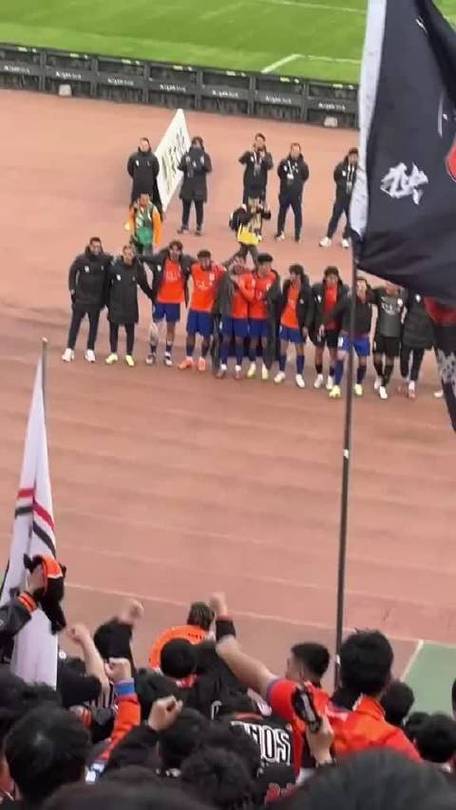 辽媒谈铁人0-3泰山：在老到的泰山面前，铁人防线显得有些稚嫩