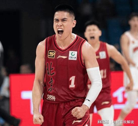 陈盈骏:可以不带面具了 麦基给我们帮助很大 会和他培养出默契