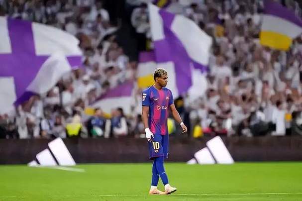 霍尔：知道亚马尔能制造怎样的威胁，但只关注一名球员不明智