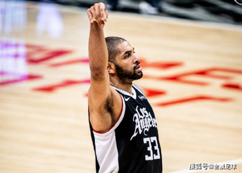 路威：拿塔图姆和布朗做比较这话题早老掉牙了 他们已证明了自己