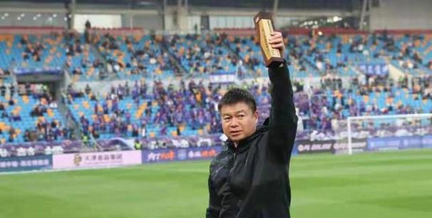 吴兴涵津门首秀感谢于根伟：没想到第一场让我首发