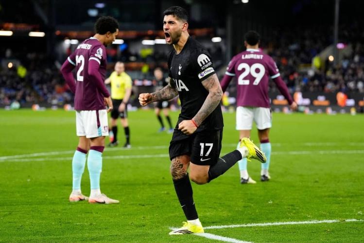 电讯报：热刺愿意出售罗梅罗并标价至少6000万镑，马竞有意