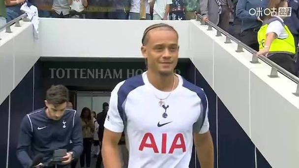 降了2000万欧！哈维·西蒙斯6500万加盟热刺，34场2球身价两连降