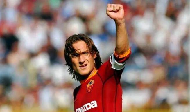 斯基拉：托蒂回归罗马任职推进到最后阶段，正在敲定最终细节