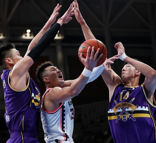 NBA名宿埃迪·豪斯之子！北控官方宣布：杰伦·豪斯加盟球队