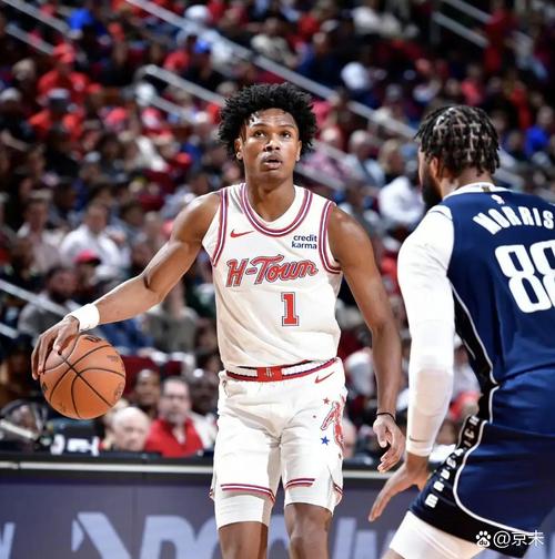 追梦：防守超级球星不是要锁死对手 关键是我能阻止他多少次出手