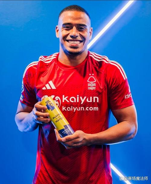 巴西新星谈米兰传闻：目前100%专注科林蒂安，若去米兰是梦想成真