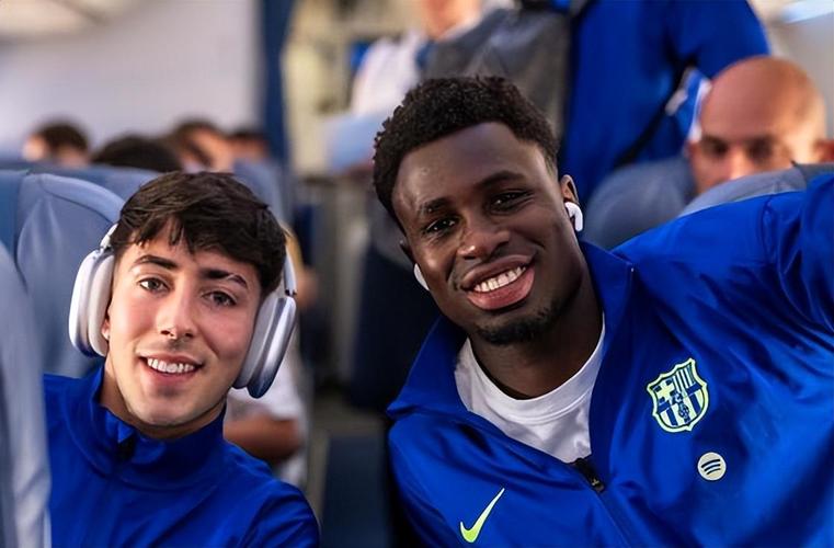 埃斯帕特：完成巴萨首秀是梦想成真，被比作拉姆是一种赞誉