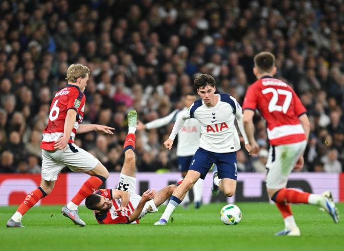 英媒为热刺球员本场评分：门将金斯基0分，波罗7分最高