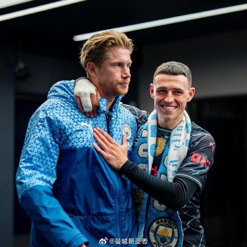 福登现身罗德里戈社媒评论区：祝你早日康复，兄弟！