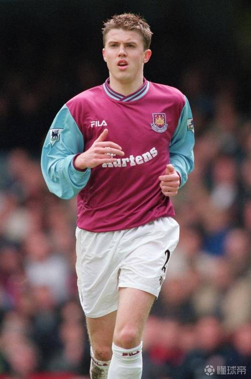 韦斯·布朗谈斯科尔斯：他解释后我就懂了，他不是在批评卡里克