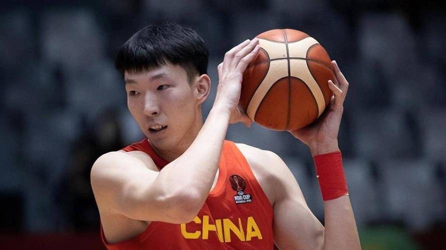 许利民：麦基攻防两端有大作用 能丰富周琦体能的调配&球队技战术