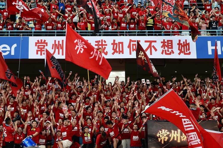 陈涛：球迷只希望球队有拼劲有精神有骨气，首轮输球对不起球迷