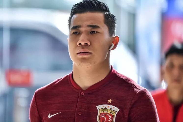 奋进·2026 官宣|直播吧成为辽宁铁人足球俱乐部官方媒体合作伙伴