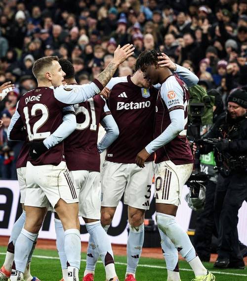 罗杰斯：队长的复出对我们很重要，维拉100%会为了欧联杯冠军而战