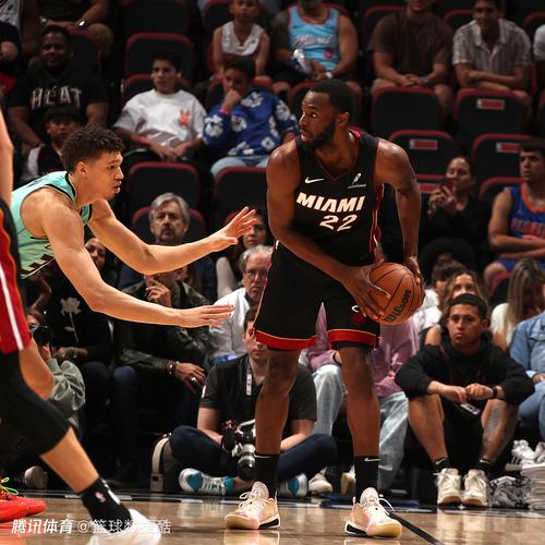韦德：奇才为啥全场紧逼阿德巴约？他又不是库里 不会过半场就扔