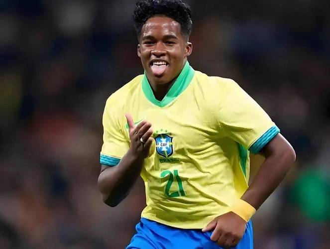 将代表里昂战西甲球队！队报：这是恩德里克再次展示自我的机会