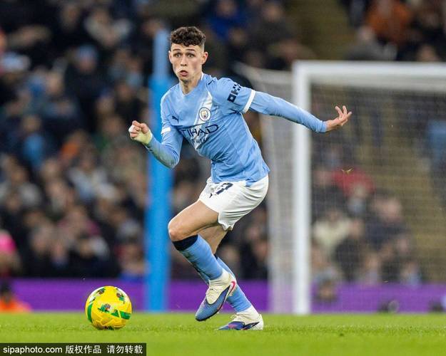 神反应挡出奥赖利捅射！库尔图瓦晒平时训练视频：努力终有回报