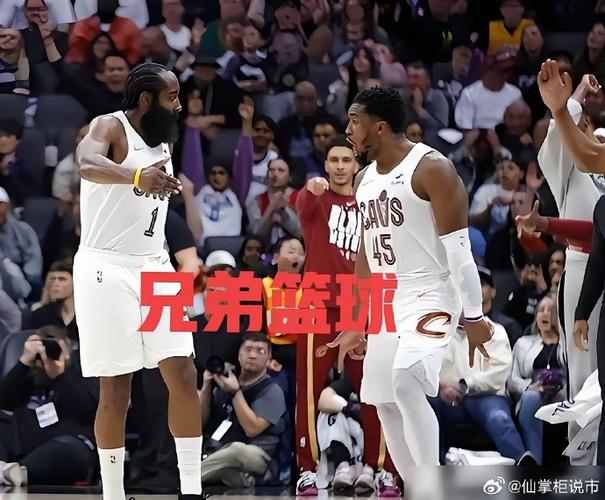 魔登组合！霍华德与哈登联手三年一度打入西决 最终不欢而散