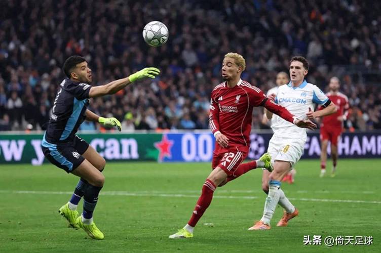 埃梅里：我们在下半场逐渐占据优势，很高兴看到球员努力执行战术